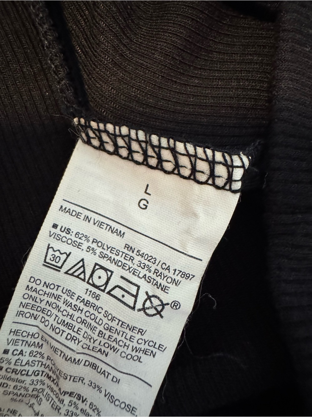 Old Navy UltraLite Racerback Rib-Knit Performance Tank - Picture 10 of 10
